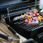 Gas oder Holzkohlegrill?